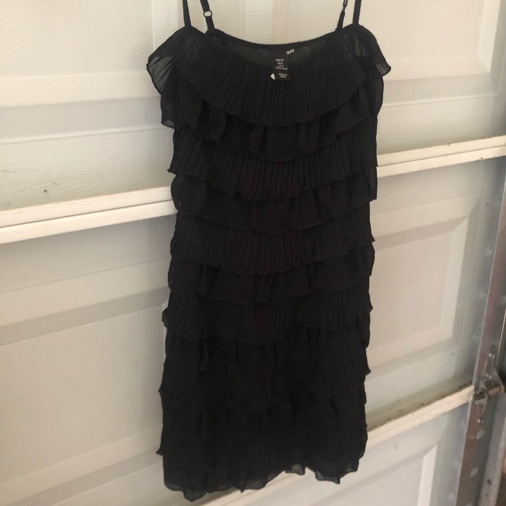 H&M ruffled party dress